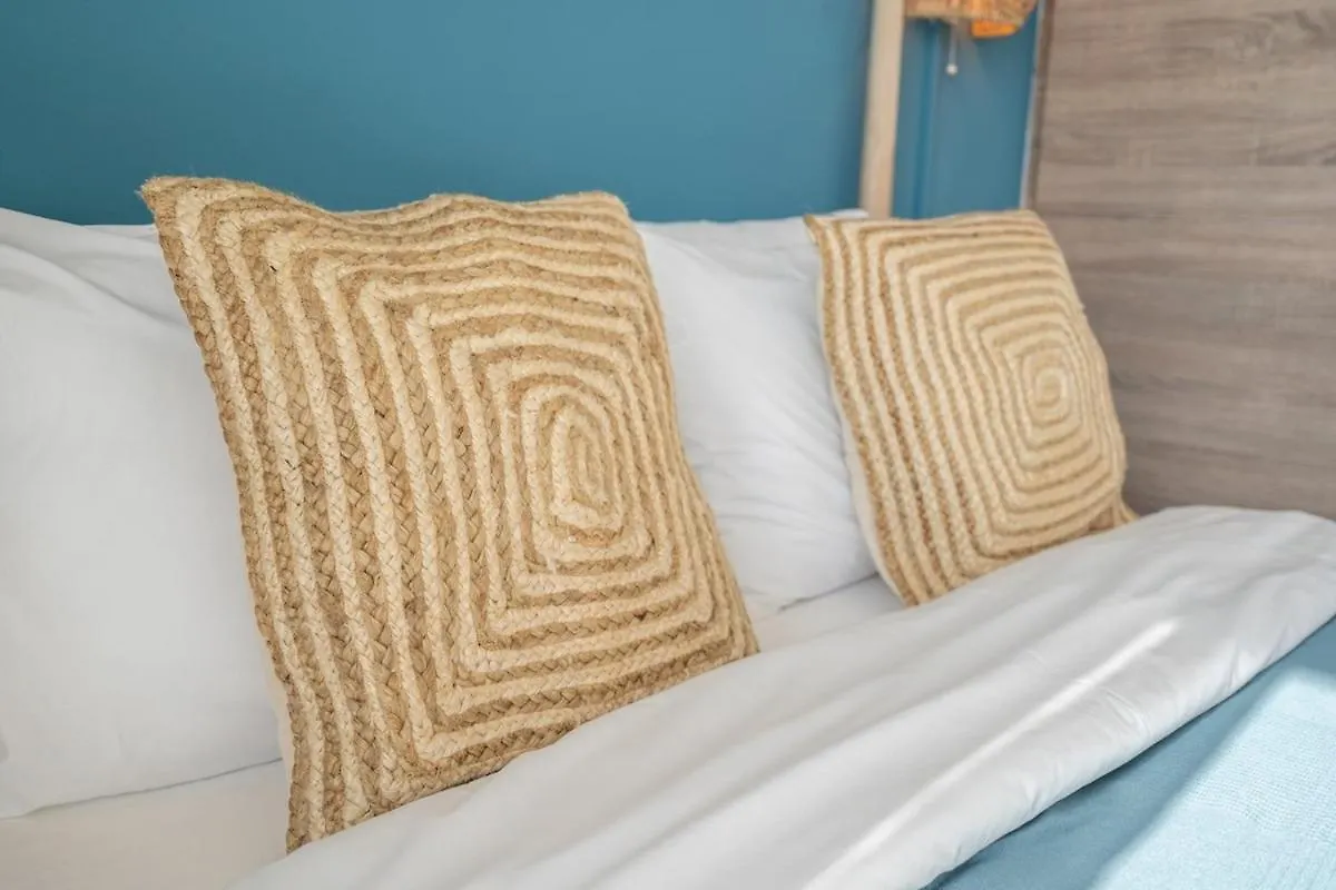 Apartment Charming Minimalist Studio Perfect For 4 In Dubai Marina