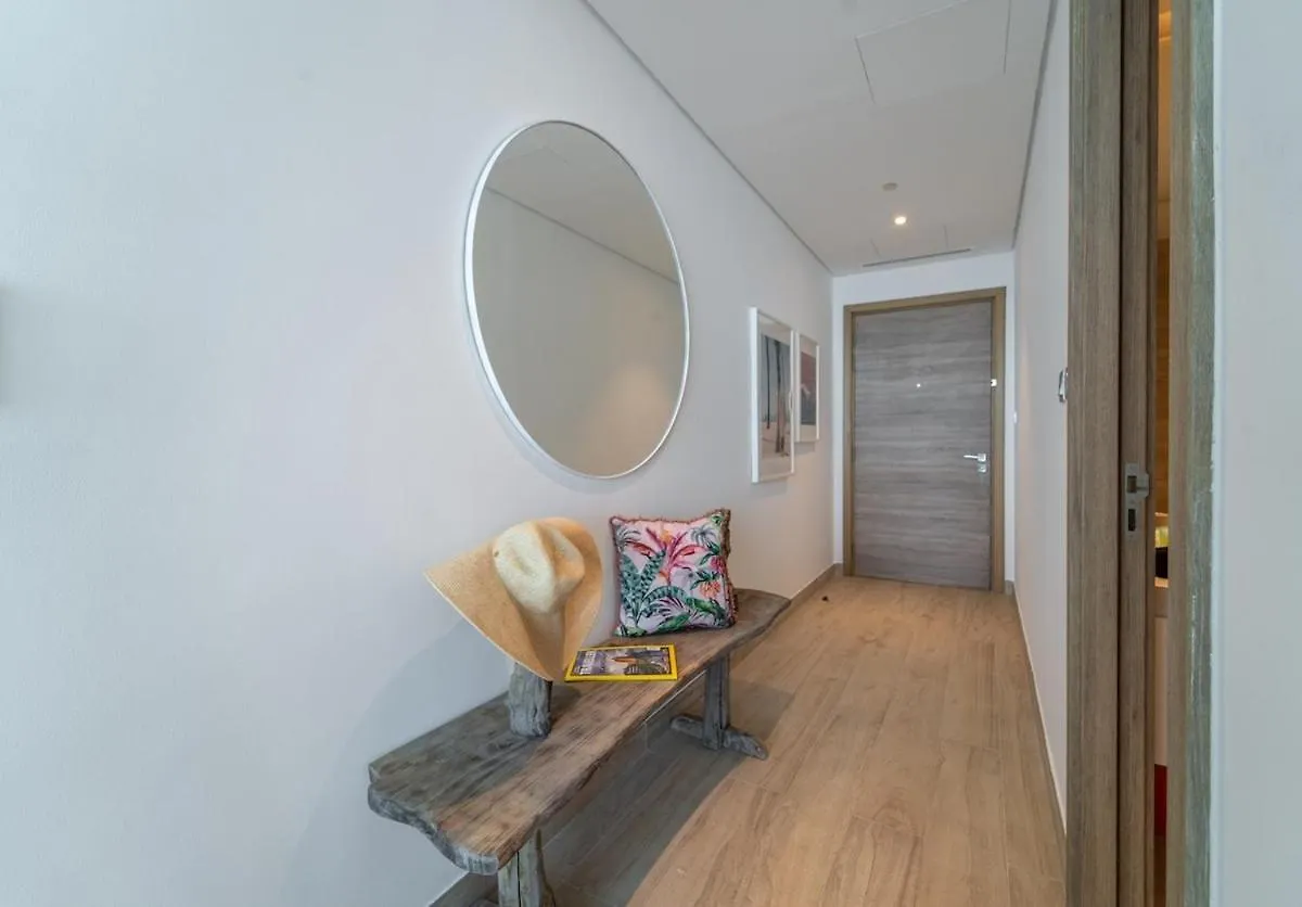 Apartment Charming Minimalist Studio Perfect For 4 In Dubai Marina United Arab Emirates
